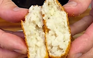 Cómo hacer nuggets de papa y queso caseros con pocos ingredientes