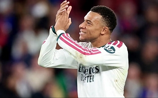 Mbappé pidió disculpas a China tras la polémica por un meme de Mao