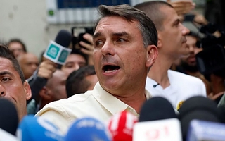 El Gobierno negó que Flávio Bolsonaro haya ingresado a la Argentina