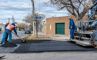 Rawson invertirá $2.800 M para pavimentar calles afectadas por obras de cloacas