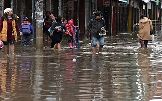Por El Niño, el vocero presidencial habló de emergencia y apuntó a las provincias