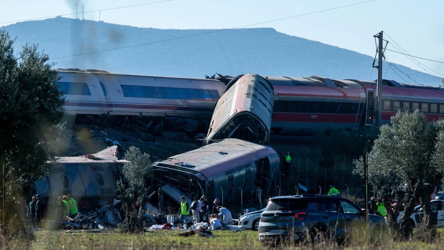 España: un choque de trenes en Toledo dejó al menos 50 muertos