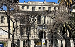 Intoxicación con gas pimienta en una escuela de Caballito dejó 18 afectados