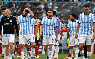 Racing apartó a Alfonso Espino tras un fuerte cruce con Sebastián Saja