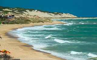 Tres playas de Brasil para aprovechar la caída del precio del real en noviembre
