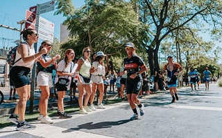 El Ironman llevó la ocupación hotelera casi al 80% en San Juan