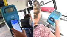 SUBE digital en San Juan: la gente opta por la tarjeta y no el celular para pagar el pasaje de colectivo