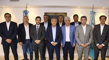 Orrego junto a gobernadores y legisladores de JxC, piden por Iva y Ganancias