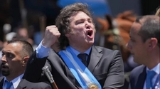 Javier Milei quiere eliminar las PASO y se armó el debate en San Juan