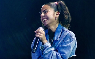 "Escuchame una cosita" celebra 5 años con más de 250 conciertos y 200 artistas