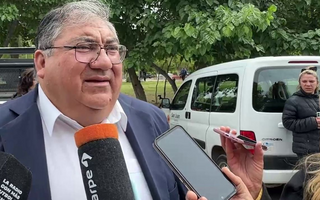 Ullum señaló a OSSE por problemas con el agua y dijeron que causa "un perjuicio importante"