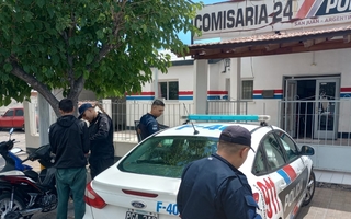 Robó una computadora y fue atrapado por la Policía en la huida