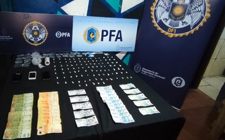 Cocaína fraccionada, dinero y cuatro detenidos en un operativo conjunto