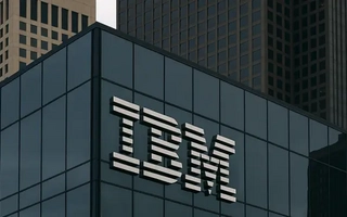 IBM anuncia despidos de 2.700 empleados para enfocarse en la IA