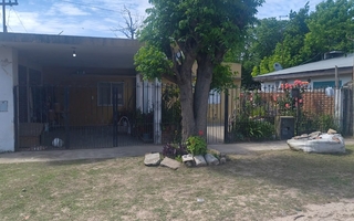 Un hombre baleó al novio de su expareja en Berisso y huyó: la víctima lucha por su vida