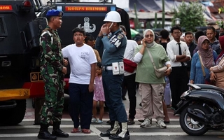 Explosiones en una mezquita escolar de Yakarta dejó a 55 heridos