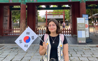 Estudiante argentina becada en Corea revela que recibe un sueldo mensual de 900 dólares