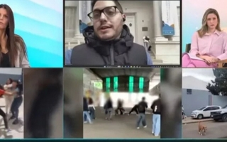 Un periodista sufrió un insólito robo mientras transmitía en vivo