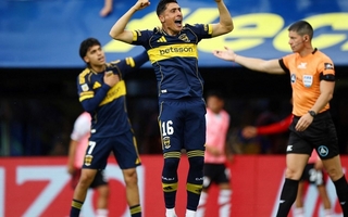 Con goles de Zeballos y Merentiel, Boca se quedó con el Superclásico