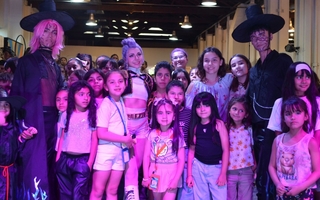 Así fue el paso de Las Guerreras K-pop por el Centro Cultural Conte Grand