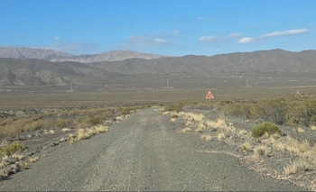 Vialidad y Minería evaluarán la ruta que prefieren los calingastinos para el paso de camiones mineros