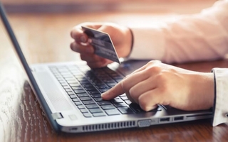 Estafa en compras online: simulan un envío demorado y roban los datos de la tarjeta