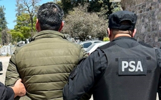 Detuvieron en Chimbas a un gendarme acusado de golpear a un niño que iba a adoptar