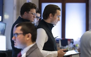 Wall Street se desploma pese al fin del shutdown