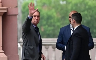 Santilli se acercó con la nueva cúpula de la CGT para debatir la reforma laboral