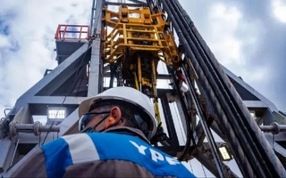 YPF batió su récord y logró 200 mil barriles diarios de shale oil 