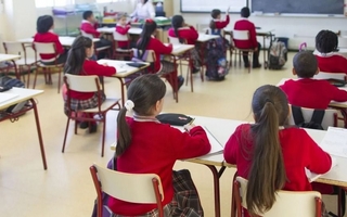 Imputaron a una ex secretaria por un fraude millonario en un colegio