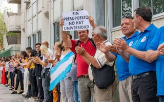 Por las evaluaciones el paro de 72 hs de la UNSJ registró una baja adhesión