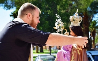 Quién es Jorge Luis Carrascosa, el "médico del alma" que llega a Villa Krause