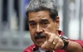 Maduro ordena vigilia ante maniobras de EEUU