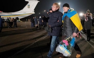 Ucrania y Rusia acuerdan intercambio de prisioneros