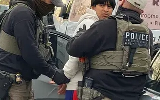 EEUU acelera deportaciones con IA y escaneo facial