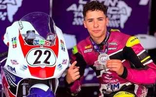 Un sanjuanino es el primer campeón de la Moto4 Latin Cup y correrá en Europa