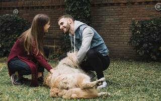 La psicología explica por qué hablarle a las mascotas como personas fortalece el vínculo afectivo