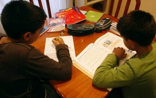 El proyecto de Ley de Libertad Educativa formaliza por primera vez la educación en el hogar en Argentina