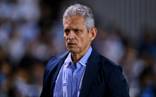 Así reaccionó el DT de Honduras tras no clasificar al Mundial