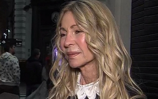 Mapas, collages y notas: el aterrador inventario del acosador de Cris Morena