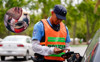 Multarán con $500.000 tomar mate al volante en una provincia del interior