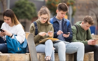 El Gobierno habilitó a adolescentes a invertir en fondos y acciones