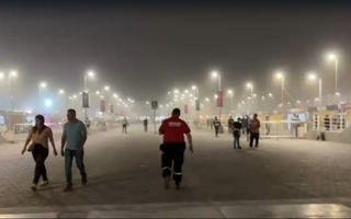 Llegó el ventarrón y afectó a la primera noche de la Fiesta Nacional del Sol