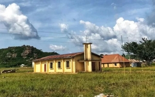 Nigeria: un grupo armado secuestró a decenas de niños en una escuela católica