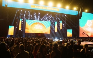 Ocho detenidos y sin incidentes graves en la primera noche de la Fiesta del Sol