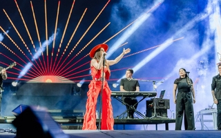 La FNS sorprendió en su tercera noche con una velada atravesada por distintos géneros