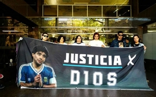 Aniversario muerte de Maradona: el caso entra en una nueva etapa tras el juicio nulo
