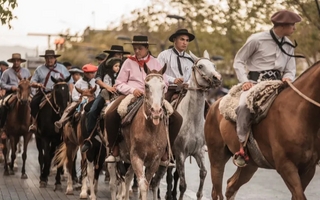 Cabalgata en honor a la Virgen del Rosario de Andacollo se realizará en Villa Mariano Moreno