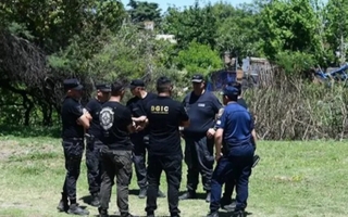 Macabro hallazgo de restos humanos en un canal